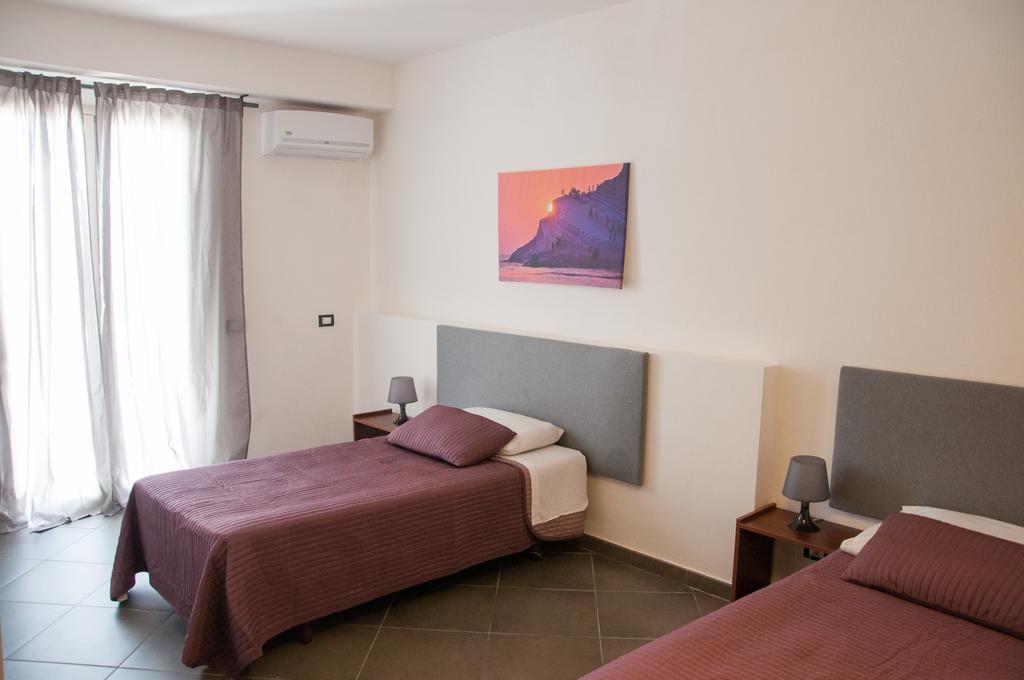 B&B La Scala เรอัลมอนเต ห้อง รูปภาพ
